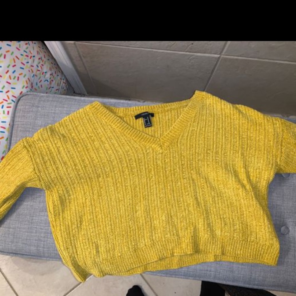 Yellow crop sweater